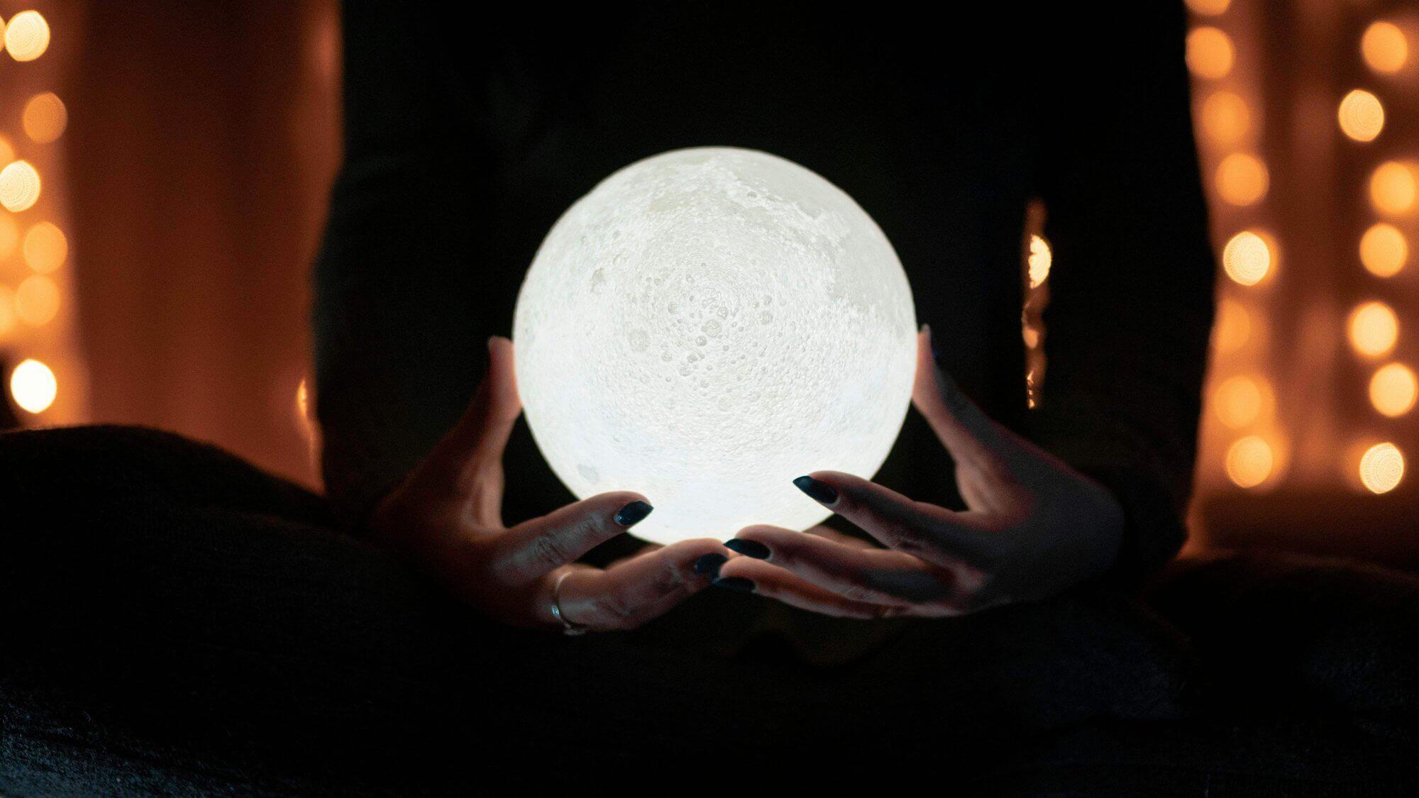 Photo - An illustration of what a psychic does
