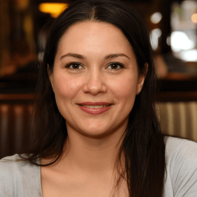 Zaria Moon Photo - Zaria Moon