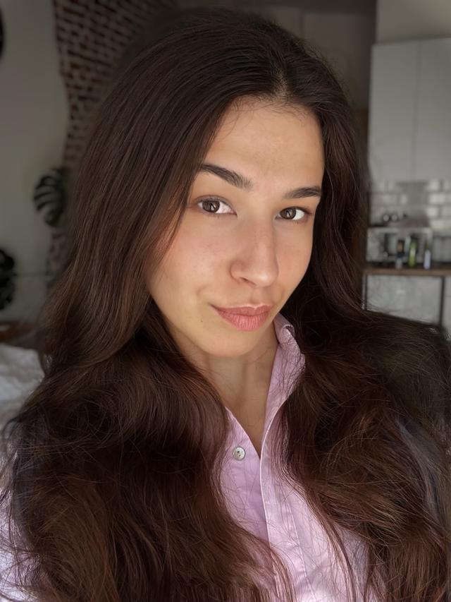 Eliza Moon Photo - Eliza Moon
