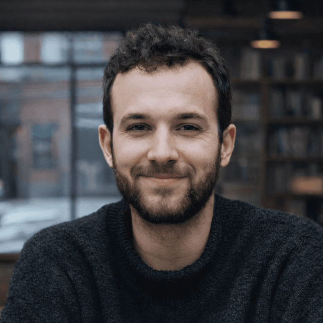 Honest expert Noah Photo - Honest expert Noah