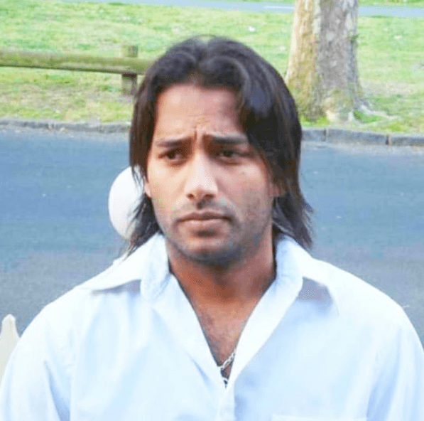 Love Reading By Sam Photo - Love Reading By Sam