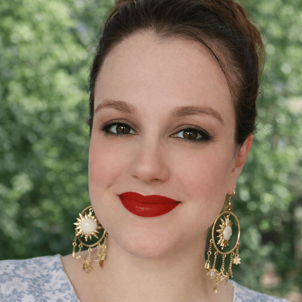 Ariella Divine Photo - Ariella Divine