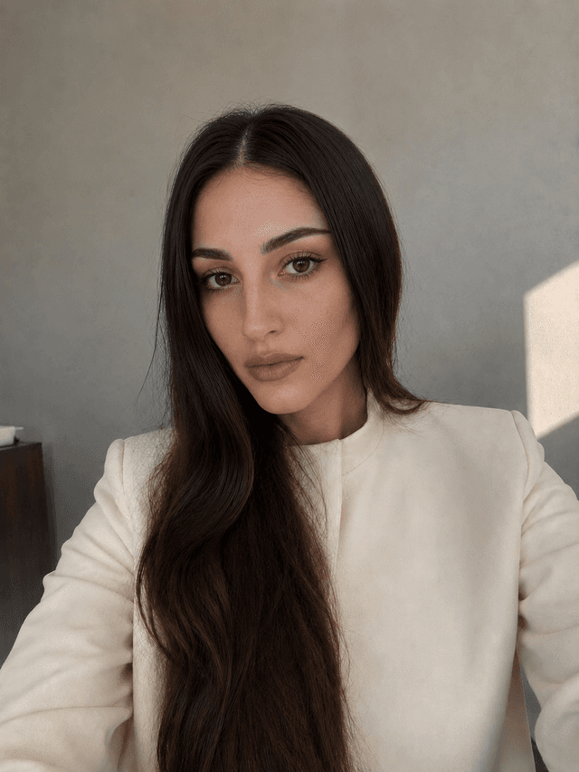 Lunavelle Photo - Lunavelle