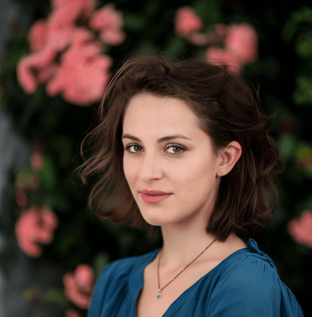 Taira Insight Photo - Taira Insight