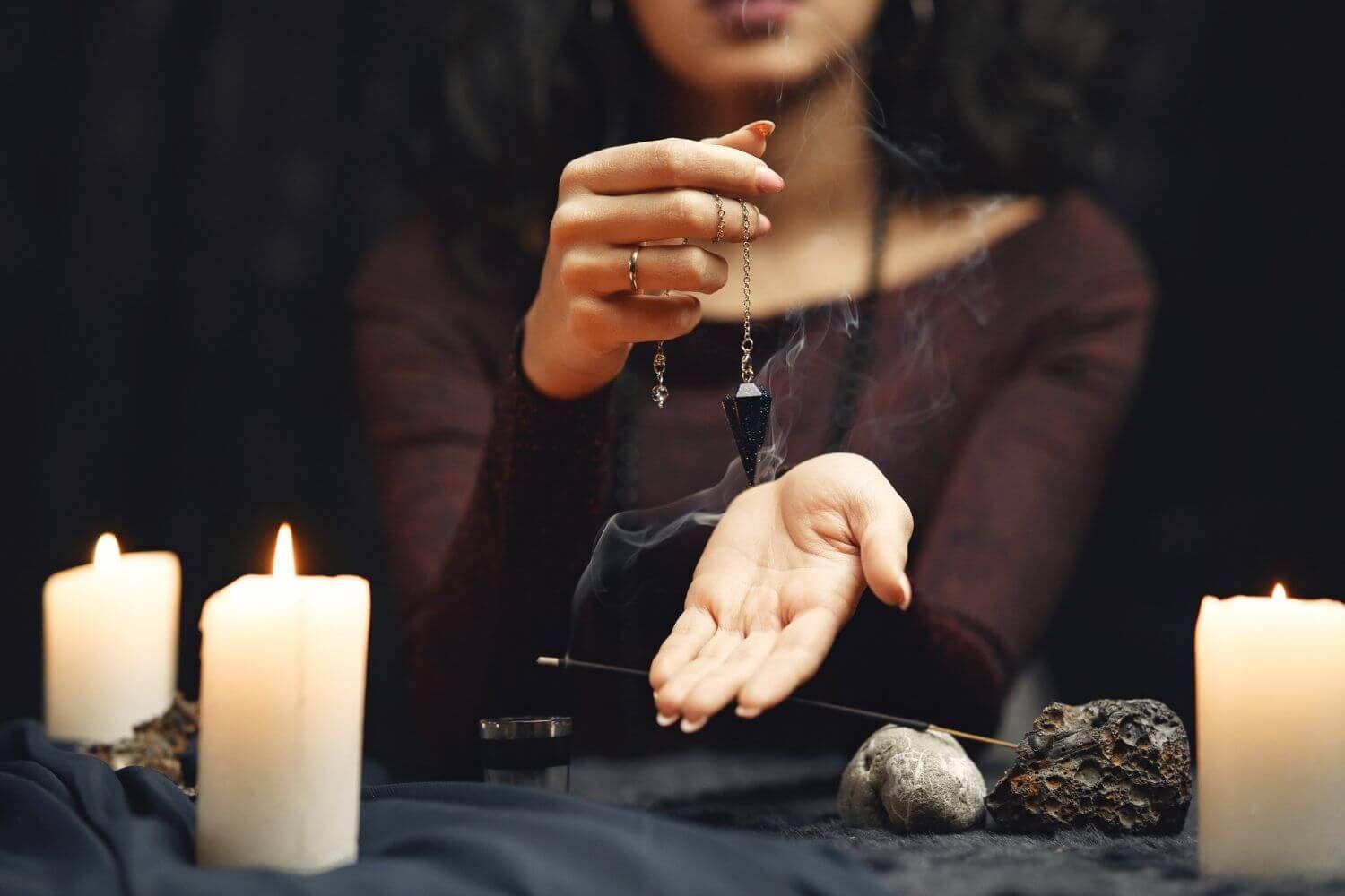 An illustration of a psychic channeling Photo - An illustration of a psychic channeling